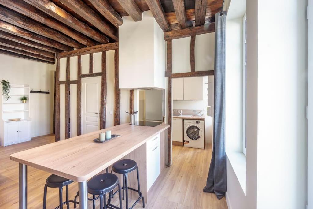 Oasis Du Confort Lejlighed Châteauroux Eksteriør billede